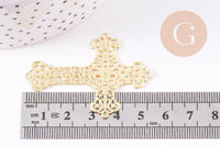 Pendentif croix laiton dentelle laiton brut 52mm, x1 (G10695)
