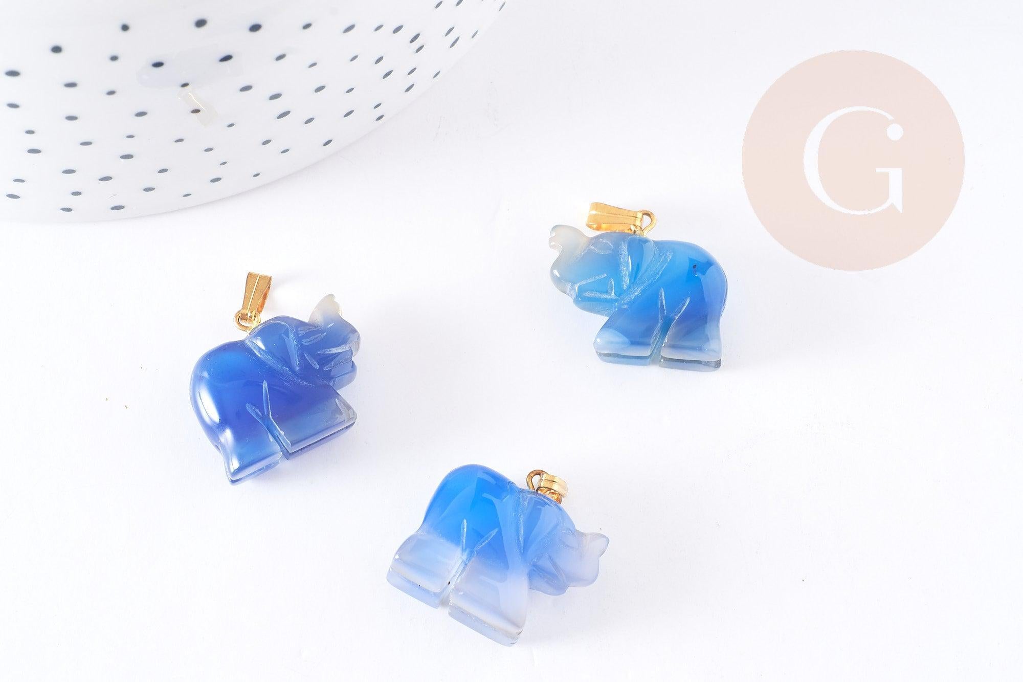 Pendentif éléphant agate bleue support doré 18.5mm, x1 (G3903)