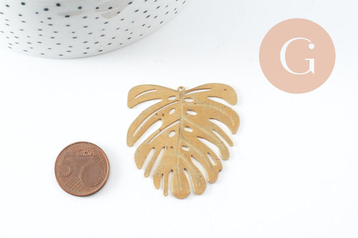 Pendentif feuille laiton,fourniture bijou,breloque laiton brut,bijou laiton,feuille monstera 45mm, x1 (G0917)