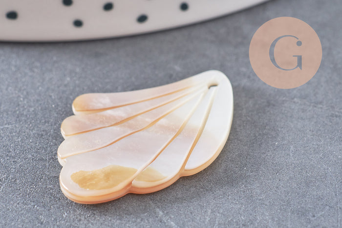 Pendentif feuille nacre jaune naturelle,perle feuille,nacre naturelle,coquillage blanc,création bijoux,35mm, x1, G0911