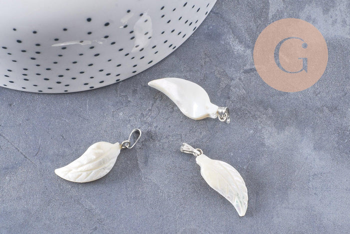 Pendentif feuille nacre naturelle zamac platine 27-29mm,création bijou nacre x1 (G10088)