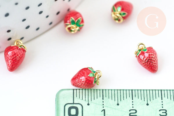 Pendentif fraise laiton doré 18K émail rouge 11.5mm, x1 (G5516)