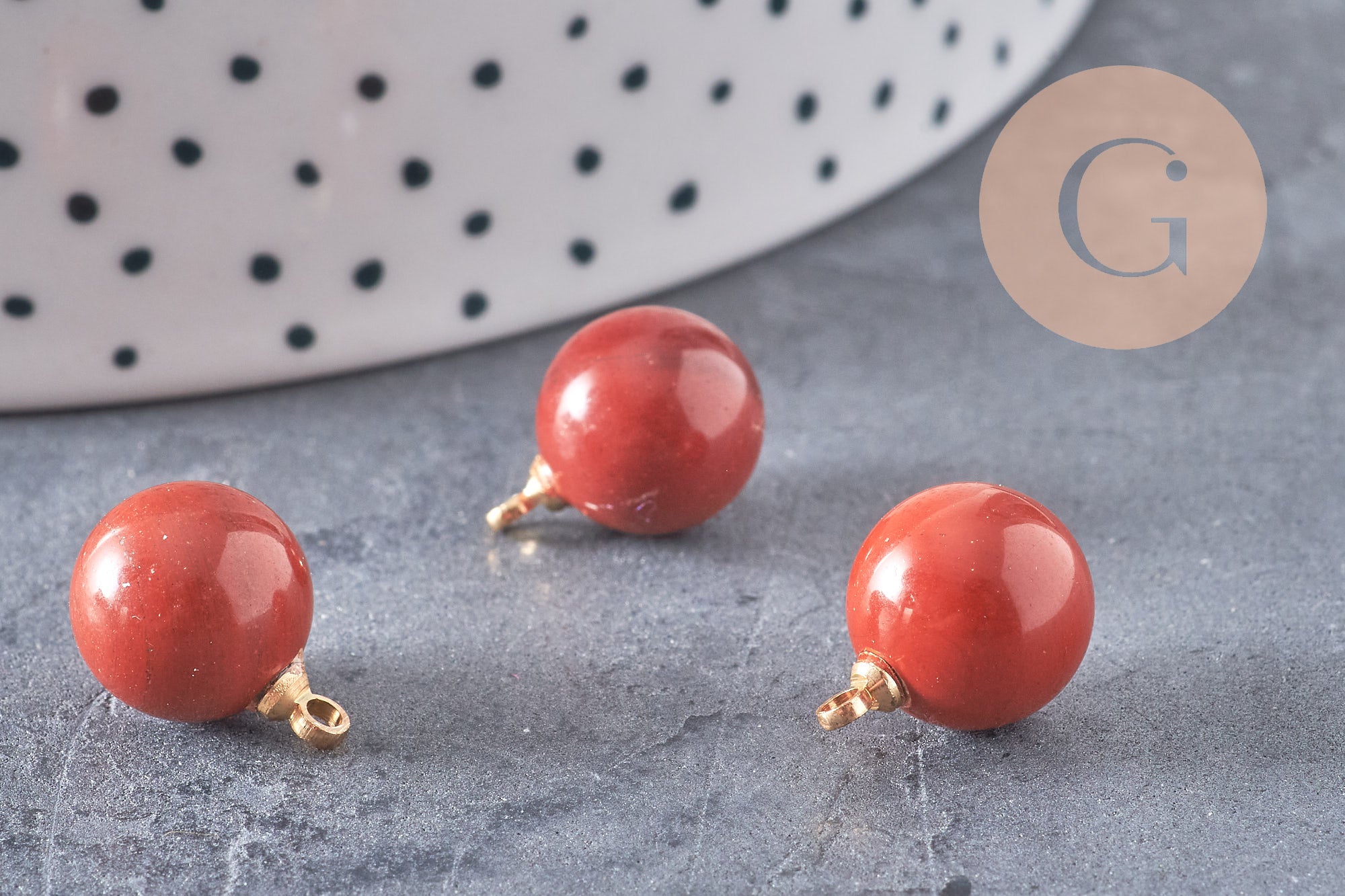 Pendentif goutte rond jaspe rouge naturel support doré 14mm, x1 (G4485)