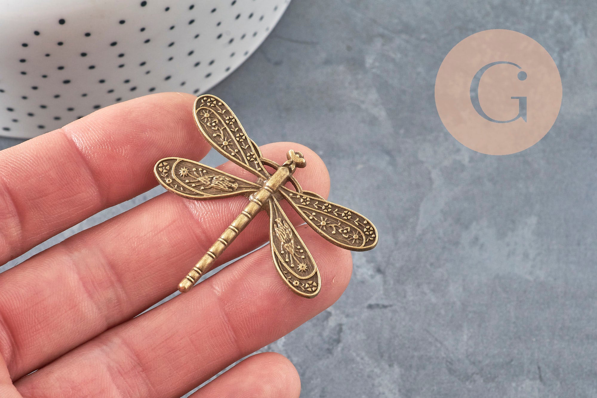Bronze zamak dragonfly pendant 38mm, x2 (G11245)