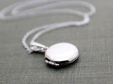 Pendentif locket medaillon zamac argenté 20mm, x2 (G1514)