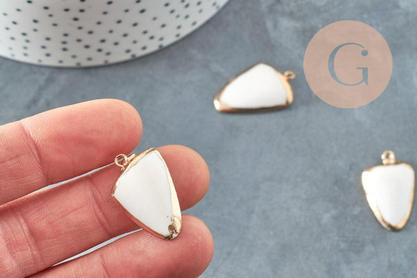 Pendentif pointe coquillage blanc laiton doré 30-40mm, x1 (G7096)