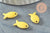 Pendentif poisson laiton brut émail jaune 13.5mm, x2 (G10129)
