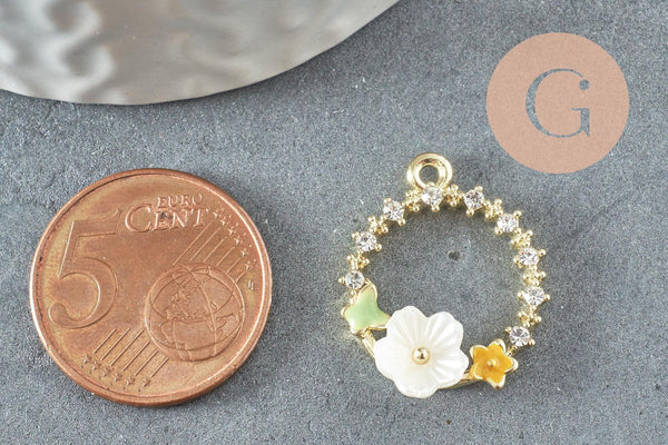 Pendentif rond fleurs zamac doré, un pendentif doré féminin et fleuri 22-23mm, x5 (G3265)