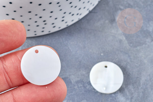 Pendentif rond nacre blanche 20mm, pendentif coquillage blanc naturel, x5 G8532