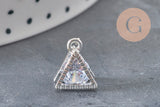 Pendentif triangle 11mm en cristal zircon brillant avec monture zamac argenté.