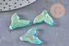Pendentif verre turquoise queue de poisson 19x19.5mm, x10 (G6290)