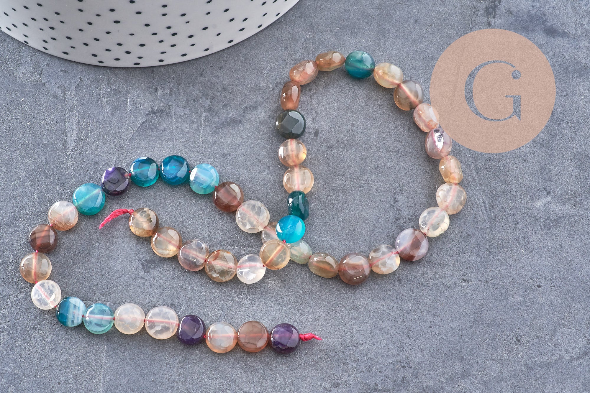 Perle disque agate naturelle teintée 8mm, fourniture pierre naturelle, le fil de 38cm (G1172)