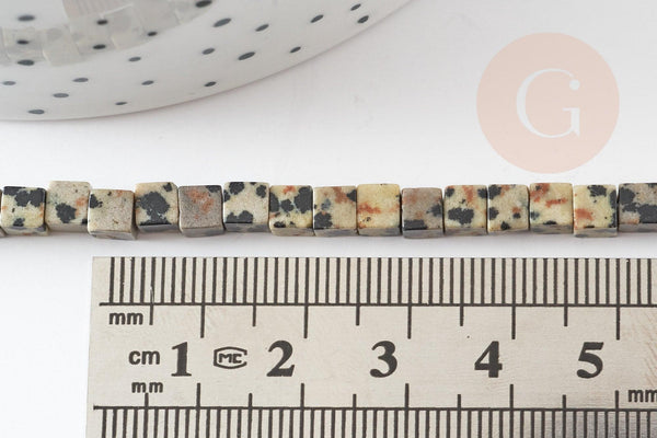 Perle jaspe dalmatien, perle carrée jaspe tacheté,pierre naturelle,perles jaspe pierre, fil de 94 perles, 4mm, x1 (G1650)