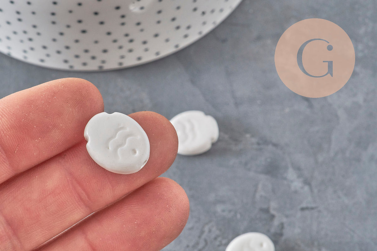 Cuentas de pez de cerámica blanca, 17mm, x5 (G11338)