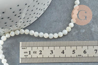 Perle ronde nacre blanche coquillage naturel 4mm, x1 fil de 41 cm (G1724)