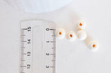 Perles en bois brut rondes, perles bois,perle bois,bois brut, création bijoux,Perles géométriques,8mm, x50 G0545