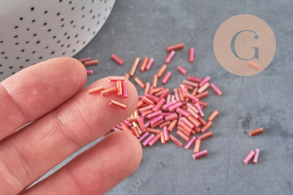 Iridescent red tube seed beads, tube bead, red seed beads, iridescent red beads, 6mm x 2mm, x 5gr G0666
