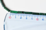 Perles tube jade africain vert naturel 11-15mm, x1 fil de 38cm (G5616)
