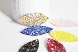 Pétale simili cuir paillettes 57.5mm, fourniture créative,cuir synthétique,fabrication coiffure, accessoire mariage, x10 ,G2735
