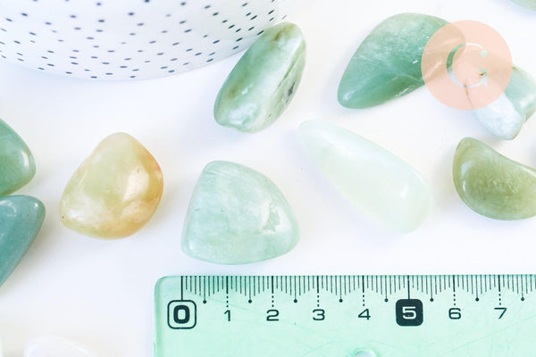 Pierre jade naturel roulé 15-32mm, pierre naturelle, litotherapie, sodalite naturelle, x20gr (G5783)