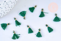 Pompon vert émeraude polyestère support doré,décoration pompon, pompon boucles,fabrication bijoux bohème,10-15mm, x10 ( G5563)
