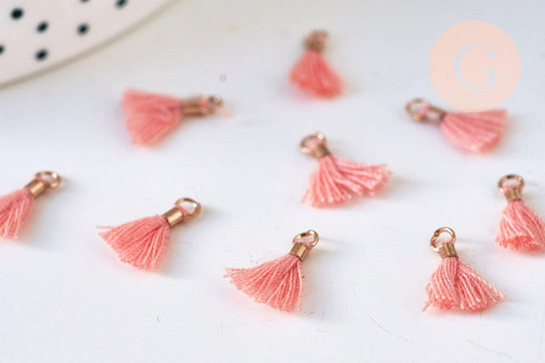 Pompon vieux rose saumon polyestère fer doré 10-15mm, x10 (G5559)