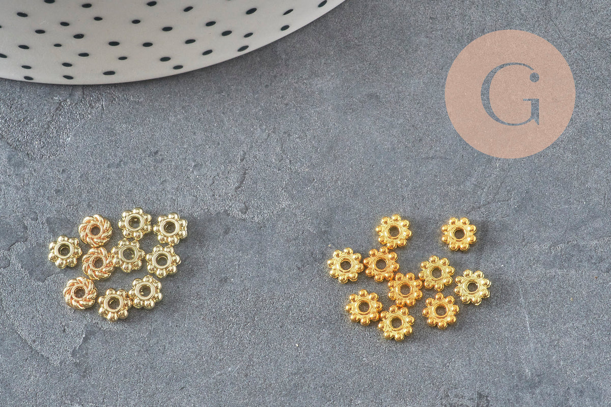 Gold zamac flower washer spacer beads 5mm, x20 (G0960)