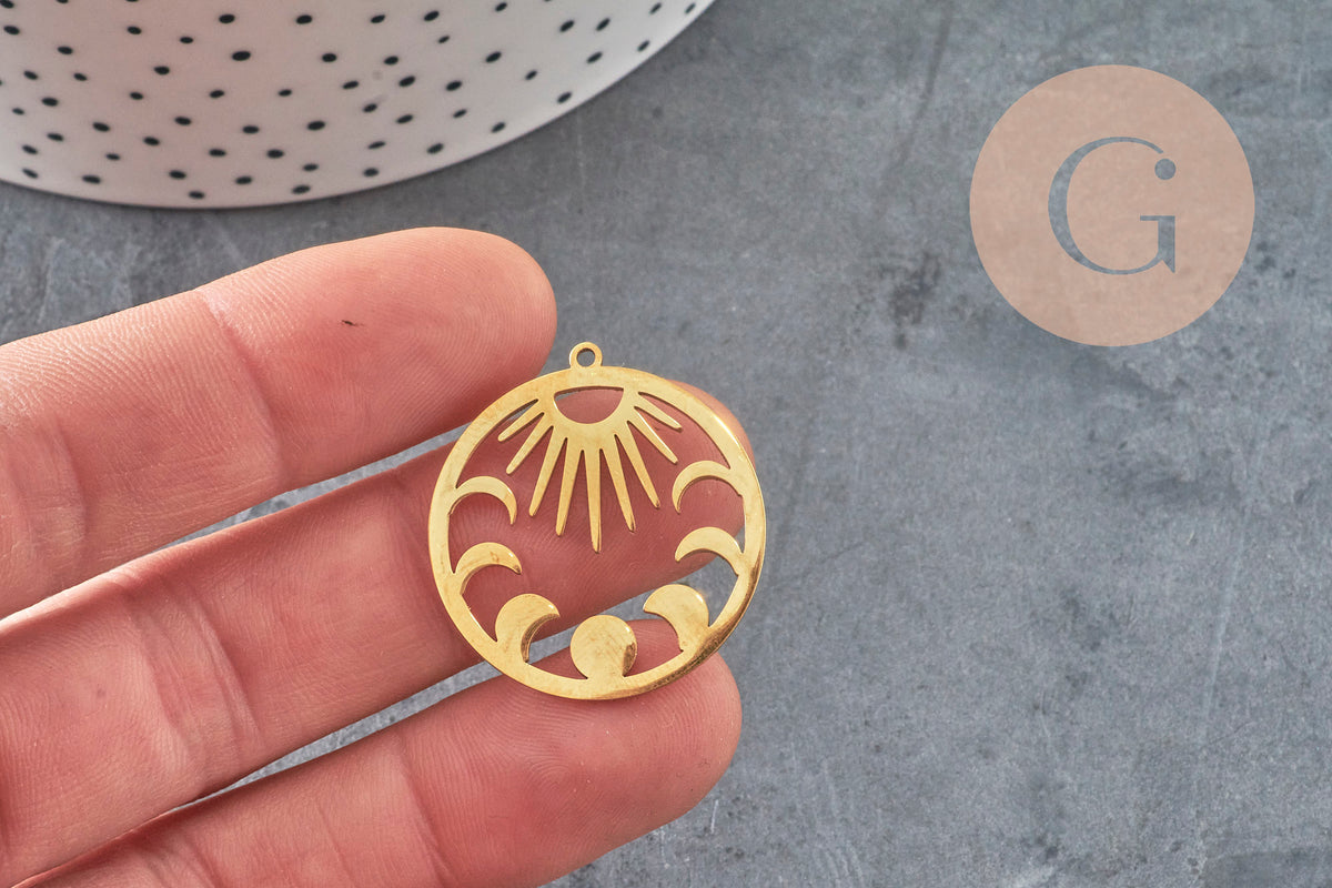 Round moon and sun pendant 304 stainless steel gold 30mm, x1 (G6165)