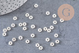Rondelles fleurs laiton argenté 5mm, x10 (G0946)