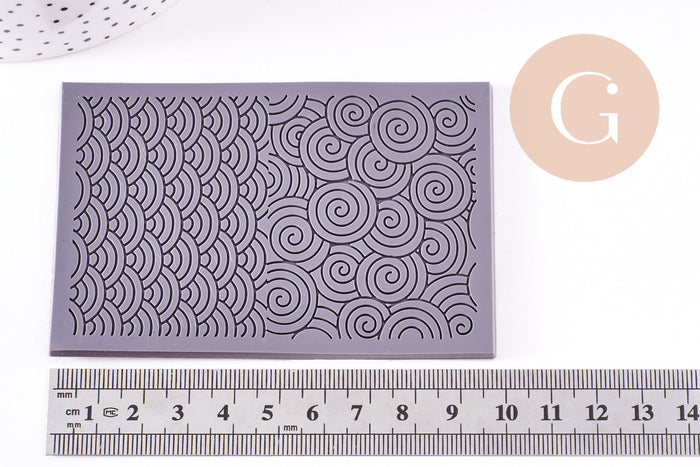 Tapis de texture pour pâte polymère spirales & vagues 65 x100mm, x1 (G10676)
