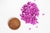 Sable verre rose fuchsia métallisé, chips mineral,verre coloré,verre or rose,pierre verre,création bijoux,sable décoratif, 10 grammes -G1460
