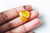 Pendentif coeur agate jaune acier argenté, pendentif pierre agate naturelle jaune,création bijoux en pierre naturelle, 23mm, l'unité G3989